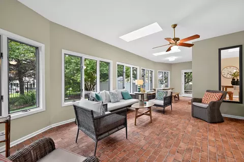 Exterior - 135 Hawkins Cir, Wheaton, IL 60189 photo 2 of 8