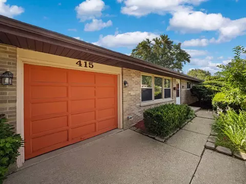 Exterior - 415 Tennyson Rd, Bartlett, IL 60103 photo 2 of 5
