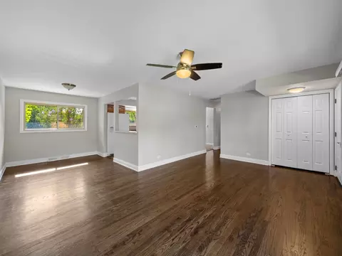 Living - 415 Tennyson Rd, Bartlett, IL 60103 photo 2 of 2