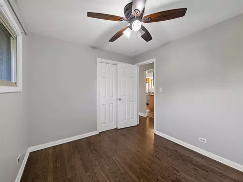 Bedroom - 415 Tennyson Rd, Bartlett, IL 60103 photo 3 of 3
