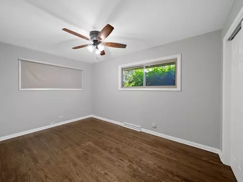 Bedroom - 415 Tennyson Rd, Bartlett, IL 60103 photo 1 of 3