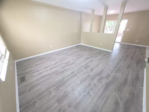 Living - 1705 Lake Pointe Dr, Plainfield, IL 60586 photo 1 of 4