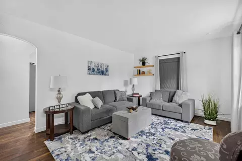 Living - 5419 6th Ave, Moline, IL 61265 photo 2 of 4