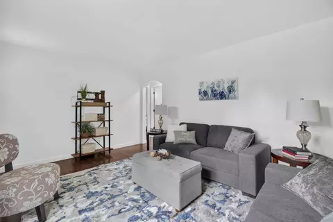 Living - 5419 6th Ave, Moline, IL 61265 photo 1 of 4