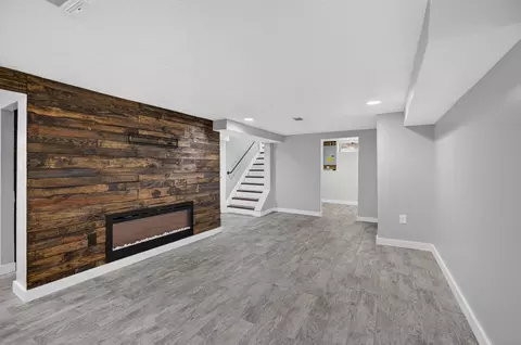 Living - 5419 6th Ave, Moline, IL 61265 photo 4 of 4