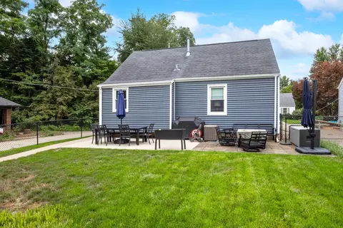 Exterior - 5419 6th Ave, Moline, IL 61265 photo 2 of 4