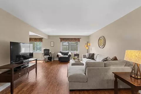 Living - 520 Dover Dr, Roselle, IL 60172 photo 1 of 1