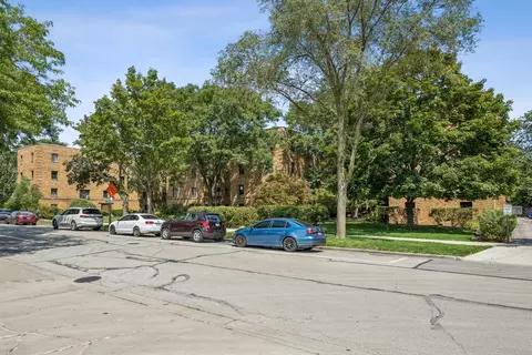 Exterior - 1535 Monroe Ave #2, River Forest, IL 60305 photo 7 of 7
