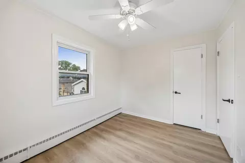 Bedroom - 1535 Monroe Ave #2, River Forest, IL 60305 photo 2 of 3