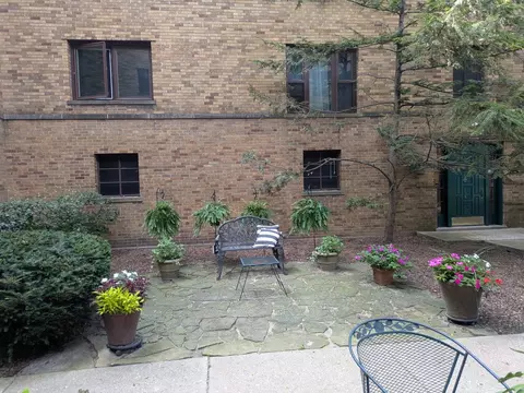Exterior - 1535 Monroe Ave #2, River Forest, IL 60305 photo 4 of 7
