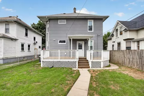 Exterior - 2012 15th Street A, Moline, IL 61265 photo 5 of 6