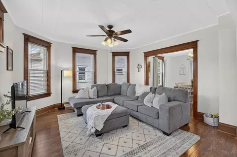 Living - 2012 15th Street A, Moline, IL 61265 photo 2 of 2