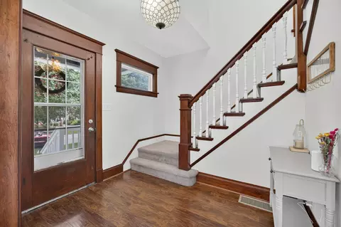 Entry Way - 2012 15th Street A, Moline, IL 61265 photo 2 of 4