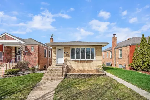11232 S Albany Ave, Chicago, IL 60655
