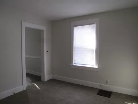 Living - 149 6th St, Silvis, IL 61282 photo 1 of 1