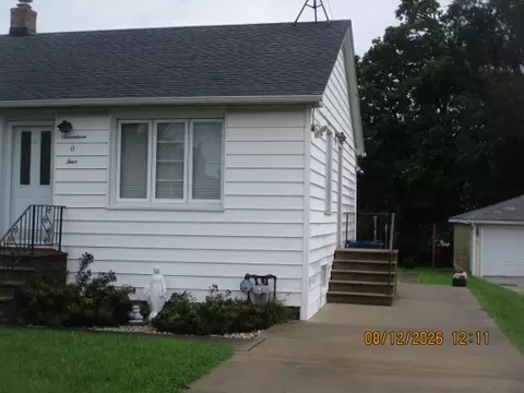 Exterior - 1704 Cora St, Crest Hill, IL 60403 photo 3 of 6