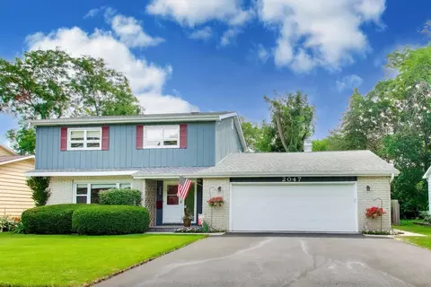 2047 Chestnut St, Waukegan, IL 60087