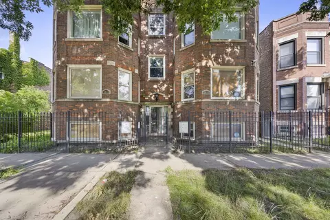 6938 S Dorchester Ave #2, Chicago, IL 60637