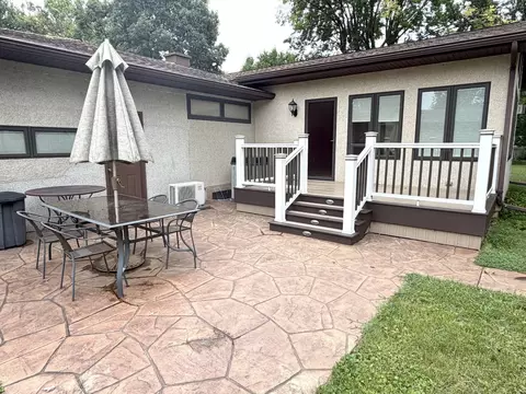 Exterior - 205 Oak St, Spring Valley, IL 61362 photo 7 of 11