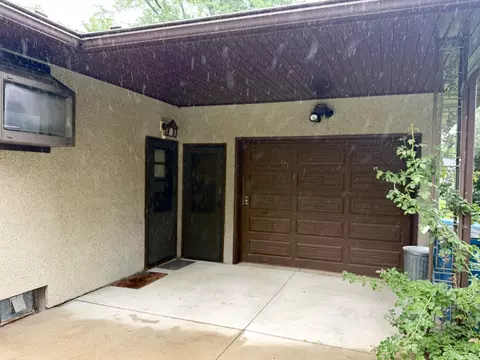 Exterior - 205 Oak St, Spring Valley, IL 61362 photo 5 of 11