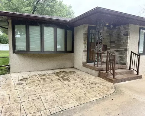 Exterior - 205 Oak St, Spring Valley, IL 61362 photo 4 of 11