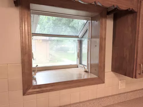 Kitchen - 205 Oak St, Spring Valley, IL 61362 photo 3 of 7