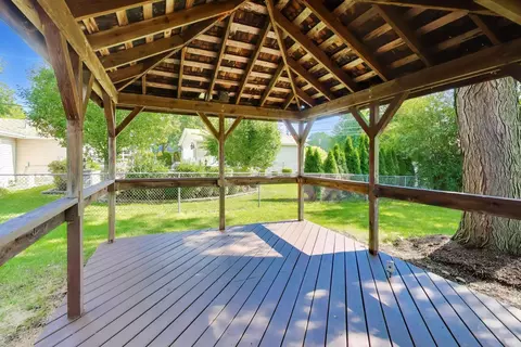 Exterior - 3710 Owl Dr, Rolling Meadows, IL 60008 photo 3 of 5