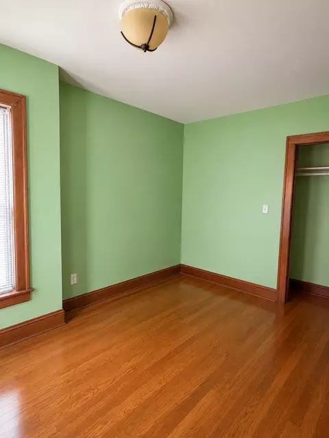 Bedroom - 1401 E 72nd Pl, Chicago, IL 60619 photo 7 of 9