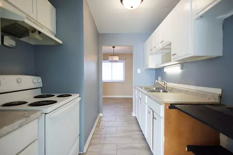 1119 S Curtis Ave #E51, Kankakee, IL 60901 photo 10