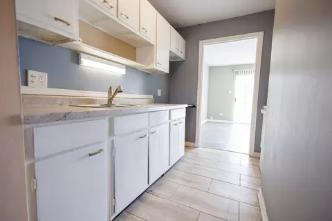 1119 S Curtis Ave #E51, Kankakee, IL 60901 photo 9