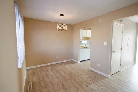 1119 S Curtis Ave #E51, Kankakee, IL 60901 photo 6