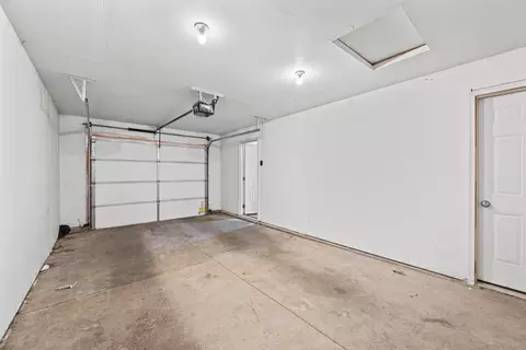 Other - 400 E Franklin St E #201, Eldridge, IA 52748 photo 5 of 6