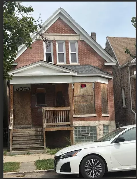 4050 W Fifth Ave, Chicago, IL 60624