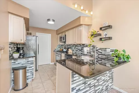 Kitchen - 1715 Pine St, Mchenry, IL 60050 photo 1 of 3