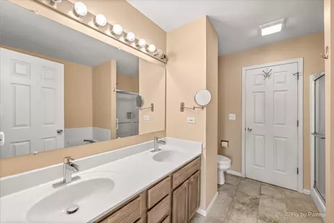 Bath - 1715 Pine St, Mchenry, IL 60050 photo 2 of 3