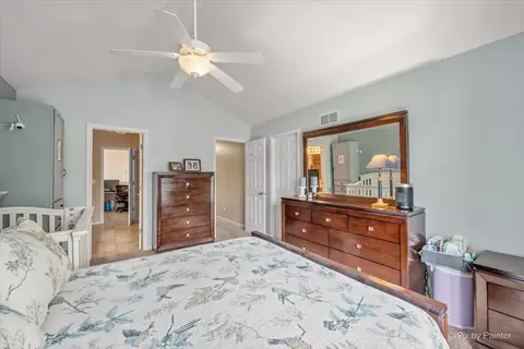 Bedroom - 1715 Pine St, Mchenry, IL 60050 photo 2 of 3