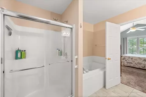 Bath - 1715 Pine St, Mchenry, IL 60050 photo 3 of 3
