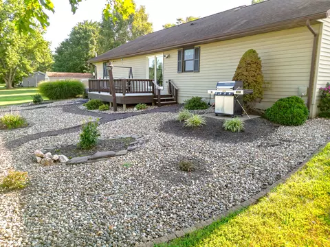 Exterior - 10468 Chayla Rd, Marion, IL 62959 photo 14 of 15