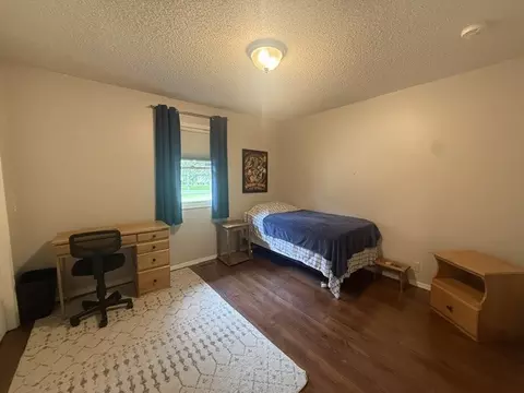Bedroom - 10468 Chayla Rd, Marion, IL 62959 photo 5 of 5