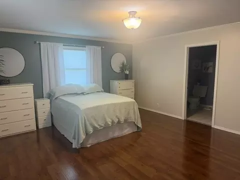 Bedroom - 10468 Chayla Rd, Marion, IL 62959 photo 2 of 6