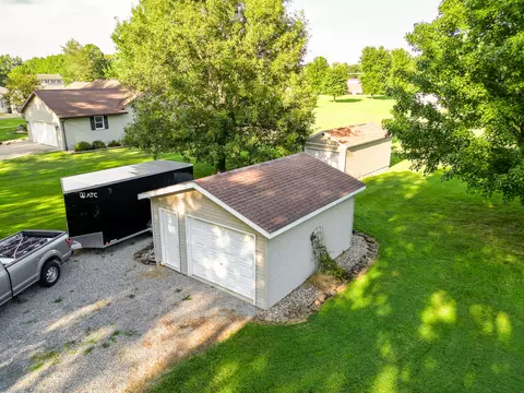 View/Area - 10468 Chayla Rd, Marion, IL 62959 photo 2 of 12