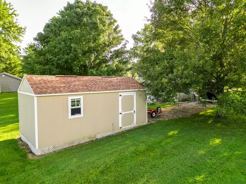View/Area - 10468 Chayla Rd, Marion, IL 62959 photo 3 of 12