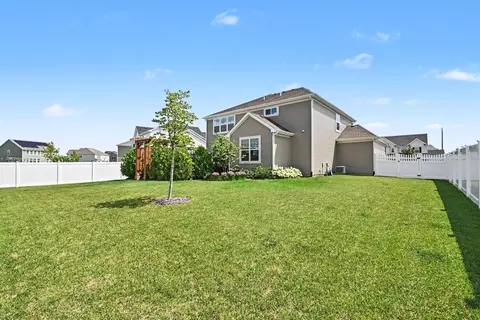 Exterior - 16116 S Clearwater Dr, Plainfield, IL 60586 photo 8 of 10