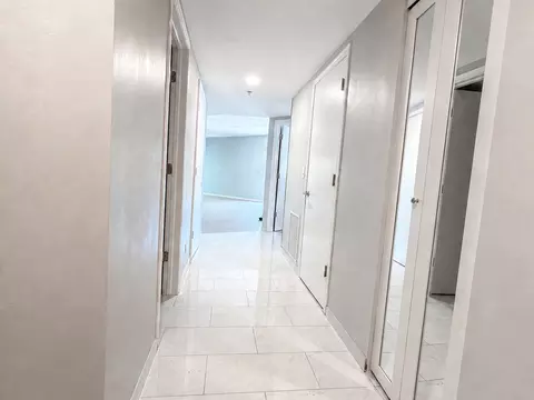 Entry Way - 1653 River St #306, Des Plaines, IL 60016 photo 1 of 1