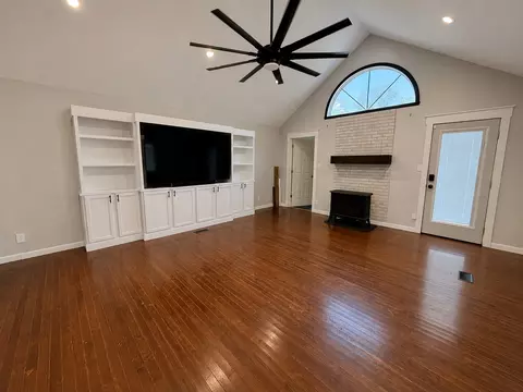1207 White Pine Ln, Metropolis, IL 62960 photo 9