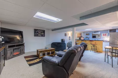 Living - 1027 W 3rd St, Spring Valley, IL 61362 photo 4 of 4