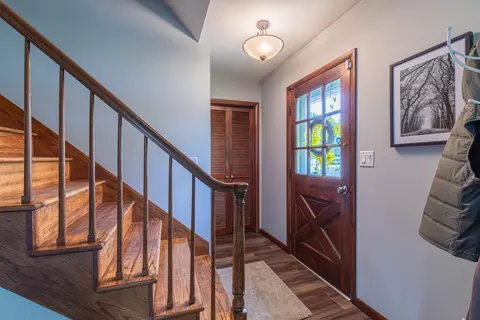 Entry Way - 1027 W 3rd St, Spring Valley, IL 61362 photo 1 of 2