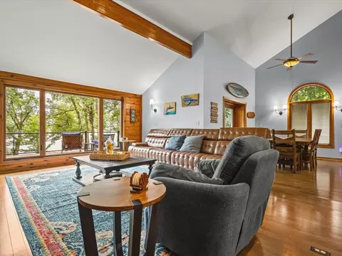 Living - 1949 Baintree Rd, Davis, IL 61019 photo 2 of 5