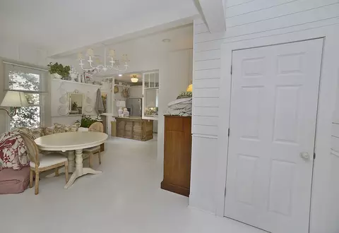Dining - 534 2nd Ave, Ottawa, IL 61350 photo 1 of 1