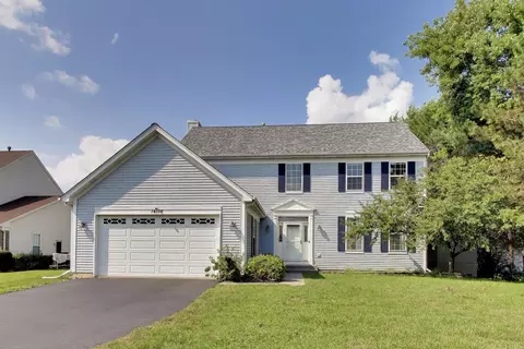 14106 Glenwood Ct, Libertyville, IL 60048